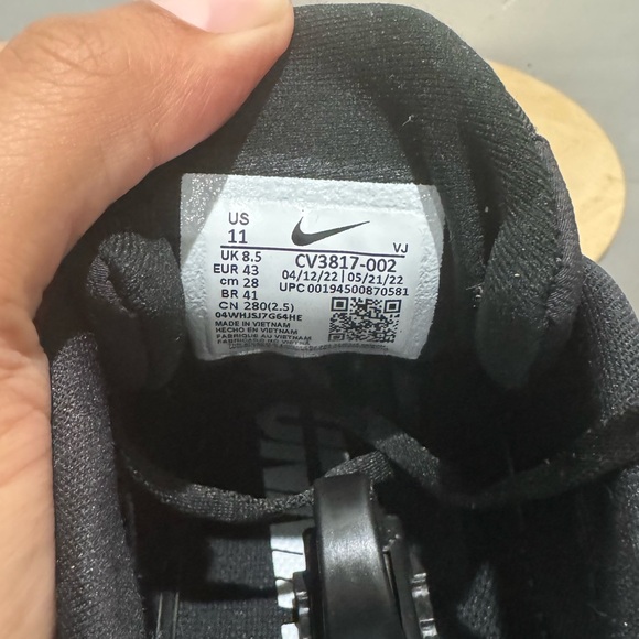 Nike React Escape Run Black Womens Size 11 - Picture 7 of 7